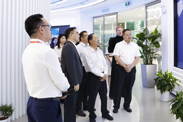 365Ӣ������(����)���޹�˾-Official website